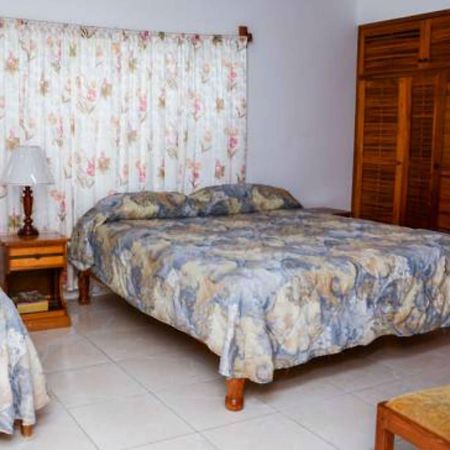 Vanvilla Guest House Negril Ngoại thất bức ảnh